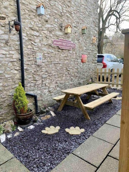 Holiday home Happy Feet Cottage, Sleeps 6